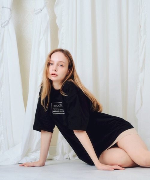 miacharme（ミアシャルム）の「ロゴTシャツ（Tシャツ/カットソー・レディース・ブラック/ベージュ・MEDIUM/LARGE）」の22枚目の写真