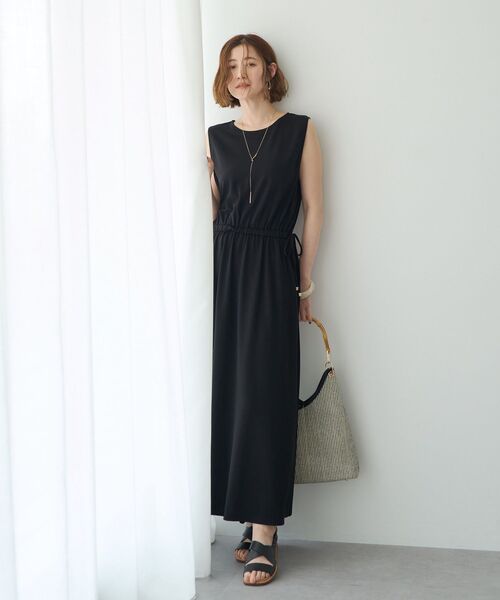 YECCA VECCA(イェッカヴェッカ)の「【接触冷感】カットノースリーブワンピース(ワンピース・レディース・ダークベージュ/ブラック・FREE)」の10枚目の写真