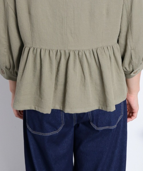 cepo(セポ)の「〈セットアップ対応〉LINENミックス フリルギャザーワークシャツ(シャツ/ブラウス・レディース・チャコール/オリーブ・M)」の6枚目の写真