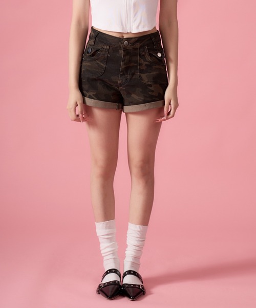 mindseeker girls(マインドシーカーガールズ)の「Iron Cross Camouflage Denim Shorts / アイアンクロス迷彩デニムショートパンツ(デニムパンツ・レディース・カーキ・S/M)」の11枚目の写真