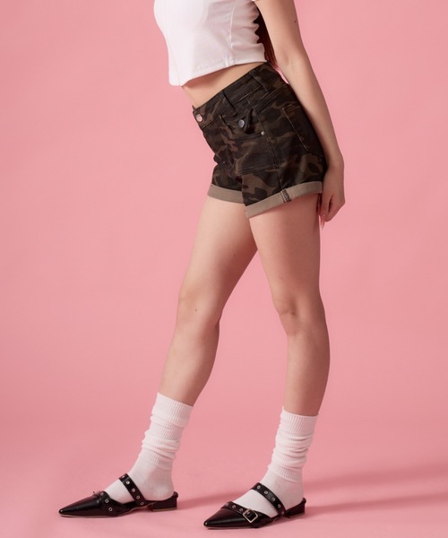 mindseeker girls(マインドシーカーガールズ)の「Iron Cross Camouflage Denim Shorts / アイアンクロス迷彩デニムショートパンツ(デニムパンツ・レディース・カーキ・S/M)」の13枚目の写真