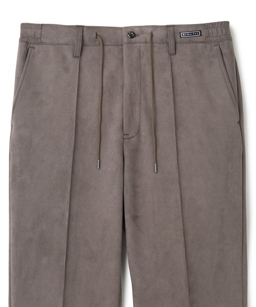 MEN'S BIGI(メンズビギ)の「フェイクスエードダンボール リラックスイージーパンツ(その他パンツ・メンズ・ブラック/ベージュ/チャコールグレー・03/04/02/01)」の14枚目の写真