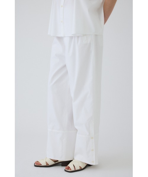RIM.ARK(リムアーク)の「Serene shirt pants(セリーンシャツパンツ)(その他パンツ・レディース・ホワイト/マルチ/ネイビー・38/36)」の2枚目の写真