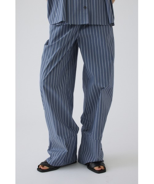 RIM.ARK(リムアーク)の「Serene shirt pants(セリーンシャツパンツ)(その他パンツ・レディース・ホワイト/マルチ/ネイビー・38/36)」の16枚目の写真