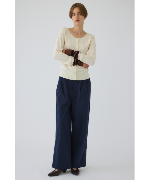 RIM.ARK(リムアーク)の「Serene shirt pants(セリーンシャツパンツ)(その他パンツ・レディース・ホワイト/マルチ/ネイビー・38/36)」の6枚目の写真