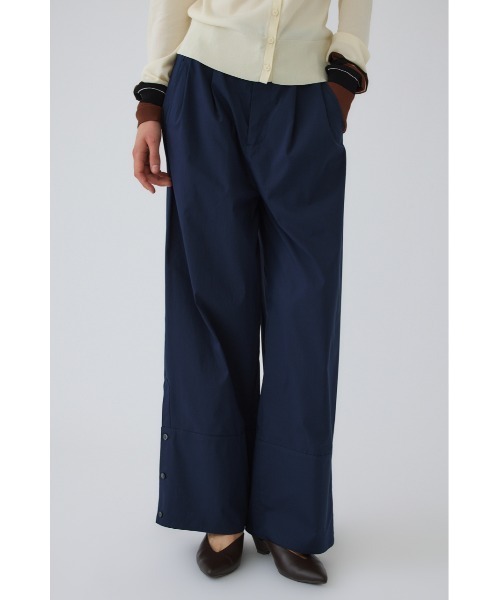 RIM.ARK(リムアーク)の「Serene shirt pants(セリーンシャツパンツ)(その他パンツ・レディース・ホワイト/マルチ/ネイビー・38/36)」の5枚目の写真