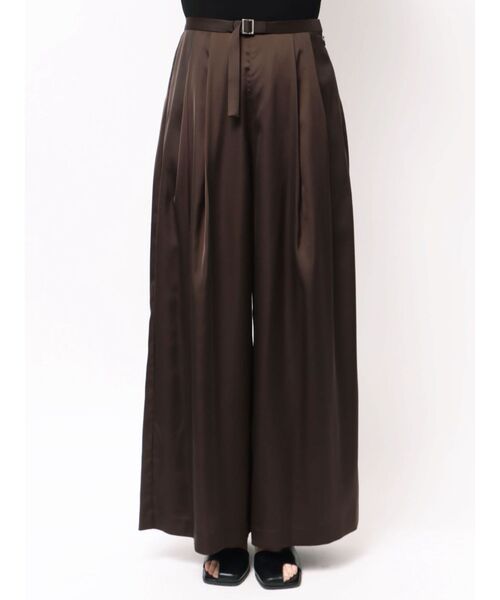 LAGUNAMOON(ラグナムーン)の「サテンベルトデザインワイドパンツ 【夏服】【オフィスカジュアル】(その他パンツ・レディース・アイボリー/ブラウン・MEDIUM/SMALL)」の21枚目の写真
