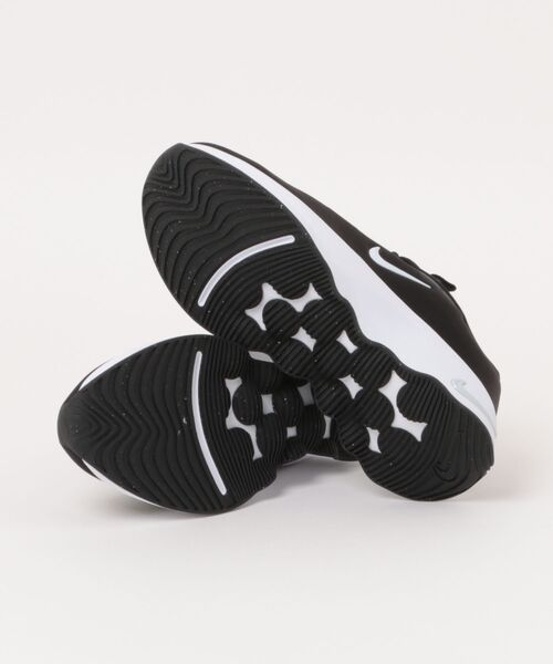 NIKE（ナイキ）の「《NIKE》ウィメンズ モティバ 2（スニーカー・レディース・ブラック×ホワイト/ホワイト×ピンク・23.5cm/23.0cm/25.0cm/24.5cm/24.0cm/22.5cm）」の3枚目の写真