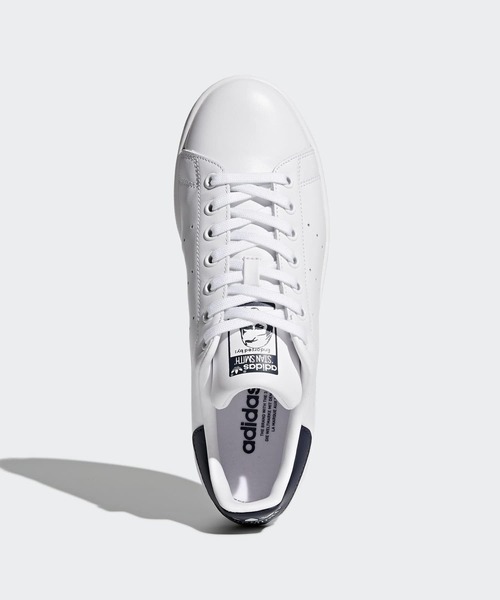 adidas（アディダス）の「スタンスミス [STAN SMITH]  アディダスオリジナルス / アディダスオリジナルス adidas Originals（スニーカー・メンズ・ホワイト・22.5cm/23.5cm/24.5cm/25.5cm/26.5cm/27.5cm/28.5cm/29.5cm/30.0cm/23.0cm/24.0cm/25.0cm/26.0cm/27.0cm/28.0cm/29.0cm/22.0cm/30.5cm）」の2枚目の写真