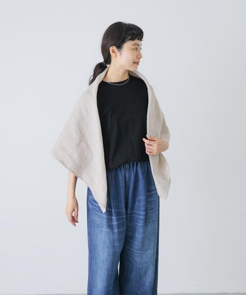 かぐれ(カグレ)の「ウォッシュリネンスクエアストール(ストール/ショール・レディース・ナチュラル/ネイビー/ピンク・FREE)」の2枚目の写真