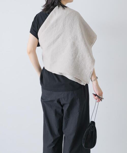 かぐれ(カグレ)の「ウォッシュリネンスクエアストール(ストール/ショール・レディース・ナチュラル/ネイビー/ピンク・FREE)」の9枚目の写真