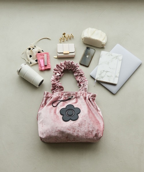 MARY QUANT（マリークワント）の「【MARY QUANT×VIS】フリルハンドルベロアトートバッグ（トートバッグ・レディース・ブラック/ピンク系その他2・FREE）」の16枚目の写真