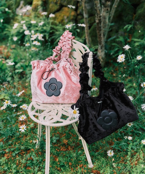 MARY QUANT（マリークワント）の「【MARY QUANT×VIS】フリルハンドルベロアトートバッグ（トートバッグ・レディース・ブラック/ピンク系その他2・FREE）」の17枚目の写真