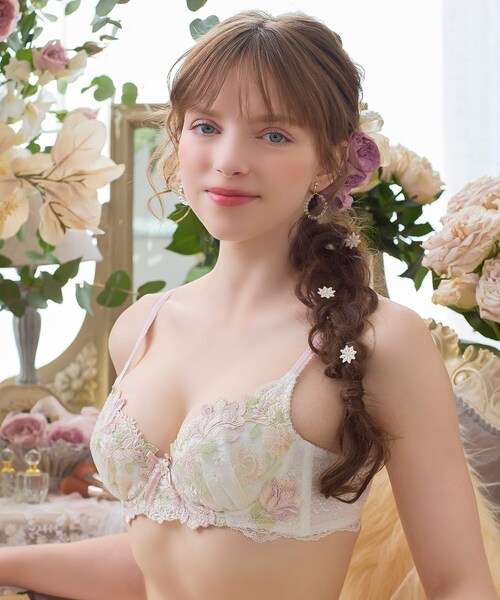 Risa Magli(リサマリ)の「アデラ ブラジャー (B-C) <D Make Type>(ブラジャー・レディース・グリーン系/ブラック/ベビーピンク・B65/C75/C70/C65/B75/B70)」の18枚目の写真