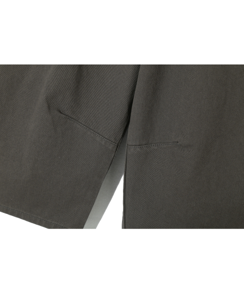 BASEMOMENT(ベースモーメント)の「シンチバックカーブドバミューダパンツモカスモーク(その他パンツ・メンズ・その他・MEDIUM/X-LARGE/LARGE)」の6枚目の写真