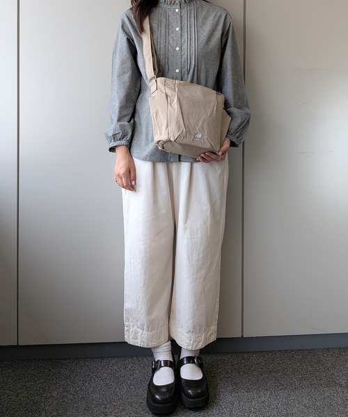 SELF+SERVICE（セルフサービス）の「シマエナガ　Wショルダーバッグ（ショルダーバッグ・レディース・ブラック/ライトブラウン/グリーン・フリー）」の6枚目の写真
