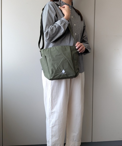 SELF+SERVICE（セルフサービス）の「シマエナガ　Wショルダーバッグ（ショルダーバッグ・レディース・ブラック/ライトブラウン/グリーン・フリー）」の10枚目の写真
