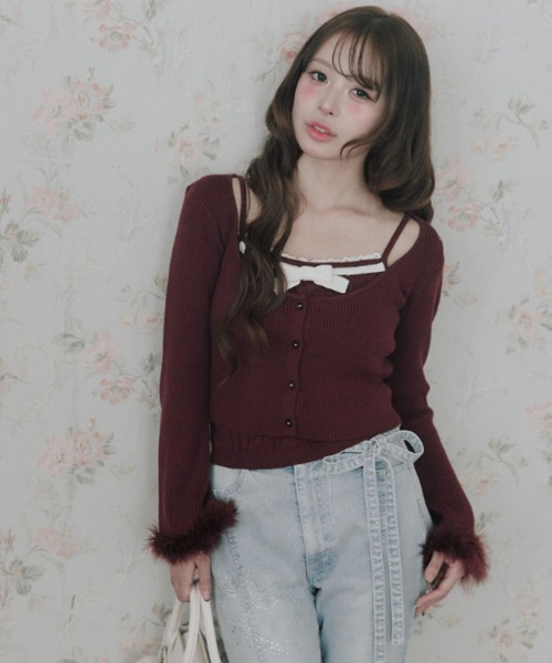 OLIVE des OLIVE(オリーブデオリーブ)の「袖ファーカーディガンアンサンブル(アンサンブル・レディース・ボルドー/ピンク/オフホワイト/ブラック・FREE)」の4枚目の写真
