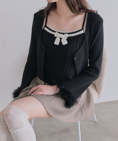 OLIVE des OLIVE(オリーブデオリーブ)の「袖ファーカーディガンアンサンブル(アンサンブル・レディース・ボルドー/ピンク/オフホワイト/ブラック・FREE)」の13枚目の写真