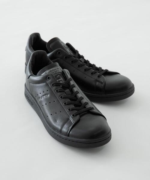 adidas(アディダス)の「adidas STANSMITH LUX(スニーカー・メンズ・ブラック・27.5/27/26)」の1枚目の写真