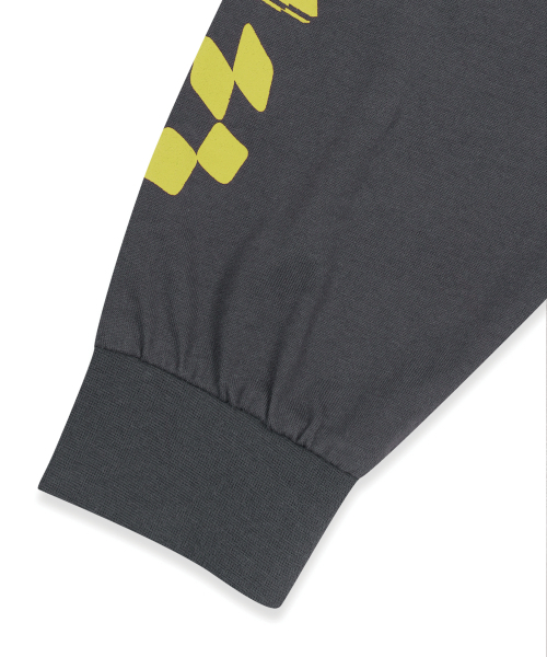 BROWNBREATH KIDS(ブラウンブレスキッズ)の「KIDS CHECKER BOARD LONG SLEEVE - DARK GREY(Tシャツ/カットソー・レディース・その他・110/120/130/140/150)」の7枚目の写真