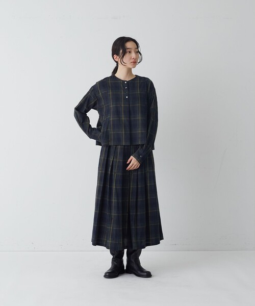 conges payes ADIEU TRISTESSE(コンジェ ペイエ アデュートリステス)の「フロッキープリントチェックスカート(スカート・レディース・グリーン系その他/ブラック系その他・38)」の7枚目の写真