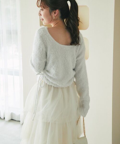 La boutique BonBon(ラブティックボンボン)の「ヘアリーラメシャギーニット(ニット/セーター・レディース・ブラウン/グレイッシュベージュ/ホワイト・FREE)」の5枚目の写真
