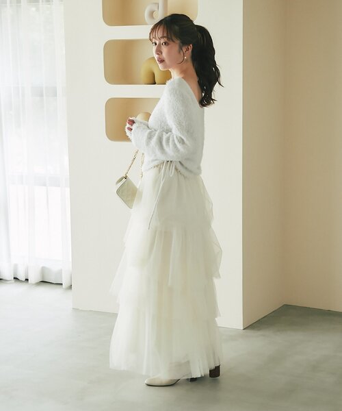 La boutique BonBon(ラブティックボンボン)の「ヘアリーラメシャギーニット(ニット/セーター・レディース・ブラウン/グレイッシュベージュ/ホワイト・FREE)」の11枚目の写真