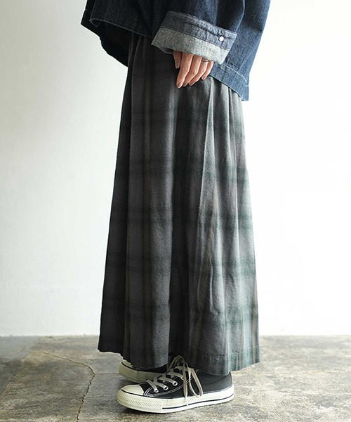 SOLAMONAT LARME（ソラモナラーム）の「ネルチェックキュロット（その他パンツ・レディース・ブラウン/グレー・38）」の4枚目の写真
