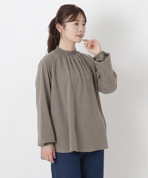 one'sterrace(ワンズテラス)の「コットンシャーリング 長袖ラグランプルオーバー(Tシャツ/カットソー・レディース・ブラック系8/レッド系9/ダークブラウン系8・02)」の2枚目の写真