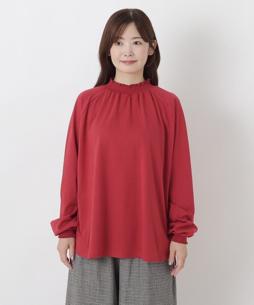 one'sterrace(ワンズテラス)の「コットンシャーリング 長袖ラグランプルオーバー(Tシャツ/カットソー・レディース・ブラック系8/レッド系9/ダークブラウン系8・02)」の4枚目の写真