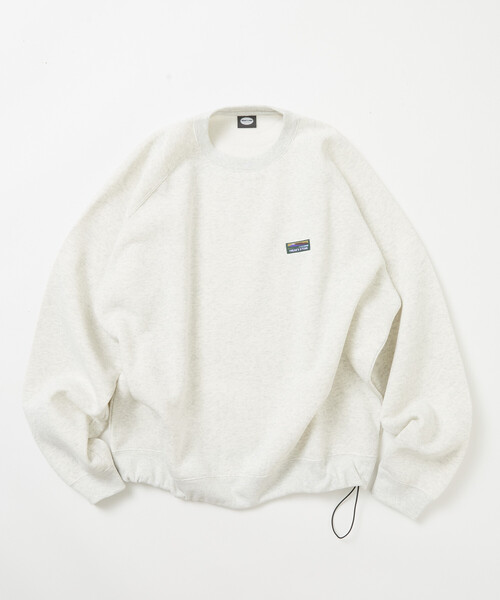FREAK'S STORE(フリークスストア)の「限定展開 ビッグシルエット ワンポイントロゴ ラグランスリーブ スピンドル スウェット(スウェット・メンズ・ブラウン/グレー/ブラック/ベージュ/ネイビー/チャコールグレー・MEDIUM/LARGE/SMALL)」の1枚目の写真