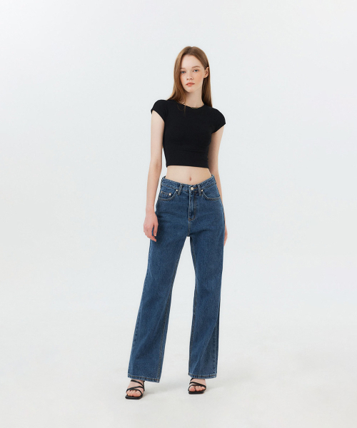 FORTYFOUR（フォーティフォー）の「[W] エッセンシャルストレートデニムパンツ（デニムパンツ・レディース・ライトブルー/スカイブルー/ダークブルー・SMALL/MEDIUM/LARGE）」の6枚目の写真
