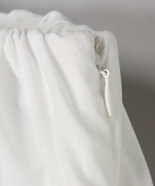 E hyphen world gallery（イーハイフンワールドギャラリー）の「T/C ブロードギャザースカート（スカート・レディース・オフホワイト/ブラック/グレイッシュベージュ/カーキ・FREE）」の5枚目の写真