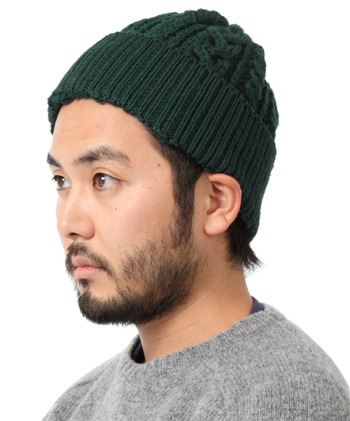 BEAMS PLUS（ビームスプラス）の「BEAMS PLUS / ケーブルワッチキャップ（ニットキャップ/ビーニー・メンズ・ナチュラル/チャコールグレー/ブラック/ネイビー/ワイン/ダークグリーン・ONE SIZE）」の4枚目の写真
