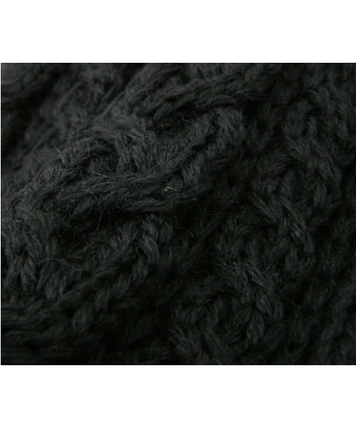 BEAMS PLUS（ビームスプラス）の「BEAMS PLUS / ケーブルワッチキャップ（ニットキャップ/ビーニー・メンズ・ナチュラル/チャコールグレー/ブラック/ネイビー/ワイン/ダークグリーン・ONE SIZE）」の7枚目の写真