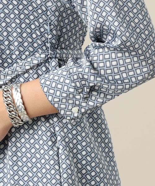 BEAUTY&YOUTH UNITED ARROWS(ビューティーアンドユースユナイテッドアローズ)の「BY ジオメトリックスタンドカラーマキシワンピース◆(ワンピース・レディース・ダークグレー/ライトブルー・FREE)」の8枚目の写真