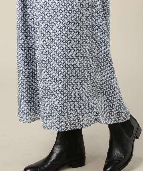 BEAUTY&YOUTH UNITED ARROWS(ビューティーアンドユースユナイテッドアローズ)の「BY ジオメトリックスタンドカラーマキシワンピース◆(ワンピース・レディース・ダークグレー/ライトブルー・FREE)」の9枚目の写真