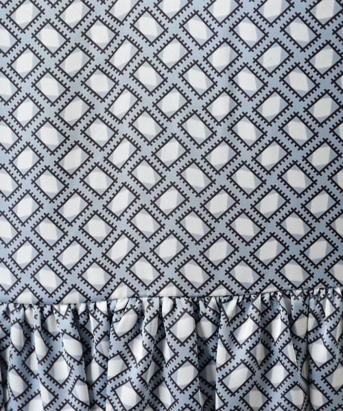 BEAUTY&YOUTH UNITED ARROWS(ビューティーアンドユースユナイテッドアローズ)の「BY ジオメトリックスタンドカラーマキシワンピース◆(ワンピース・レディース・ダークグレー/ライトブルー・FREE)」の10枚目の写真