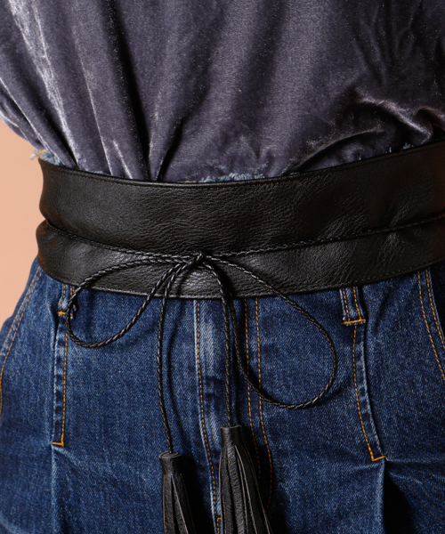 mystic（ミスティック）の「三つ編みﾀｯｾﾙ太ﾍﾞﾙﾄ（ベルト・レディース・ブラック/ブラウン/ベージュ・ﾌﾘ-）」の4枚目の写真