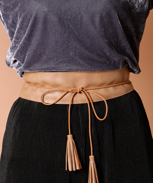 mystic（ミスティック）の「三つ編みﾀｯｾﾙ太ﾍﾞﾙﾄ（ベルト・レディース・ブラック/ブラウン/ベージュ・ﾌﾘ-）」の6枚目の写真