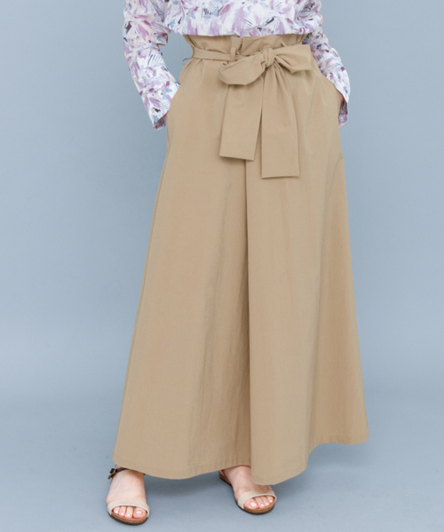 KBF（ケイビーエフ）の「KBF ウエストベルトロングスカート（スカート・レディース・ブラウン/ベージュ/ネイビー・ONE）」の2枚目の写真