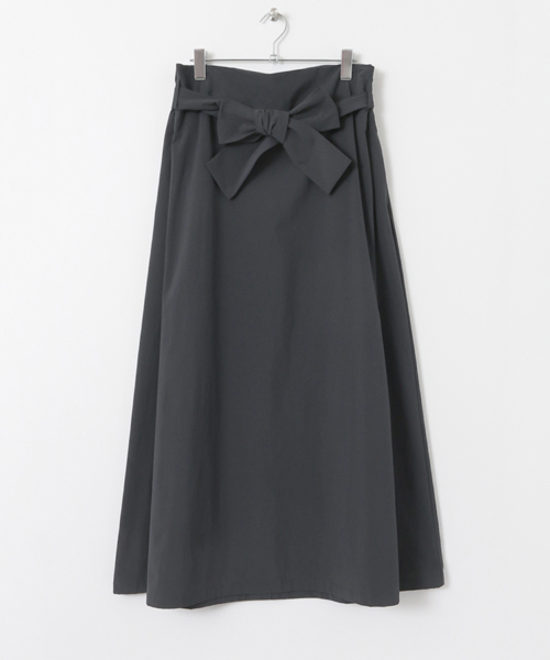 KBF（ケイビーエフ）の「KBF ウエストベルトロングスカート（スカート・レディース・ブラウン/ベージュ/ネイビー・ONE）」の11枚目の写真