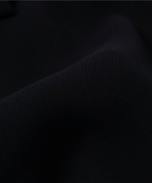 FONCE(フォンセ)の「ノータックテーパードパンツ(その他パンツ・レディース・ダークネイビー/ベージュ/コーラル・34/38/36)」の17枚目の写真