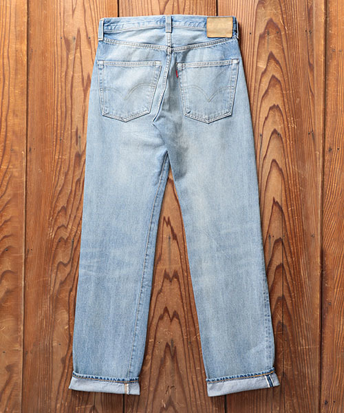 LEVI'S VINTAGE CLOTHING（リーバイスビンテージクロージング）の「1947 501(R) JEANS BABY-BLUE（デニムパンツ・メンズ・ライトインディゴブルー・30inch/29inch/36inch/34inch/33inch/31inch/32inch）」の19枚目の写真