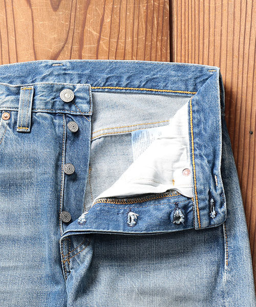 LEVI'S VINTAGE CLOTHING（リーバイスビンテージクロージング）の「1947 501(R) JEANS BABY-BLUE（デニムパンツ・メンズ・ライトインディゴブルー・30inch/29inch/36inch/34inch/33inch/31inch/32inch）」の18枚目の写真