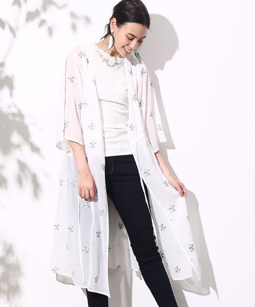 ROPE' PICNIC（ロペピクニック）の「フラワークロスステッチ刺繍ガウン（ワンピース・レディース・ブラック/イエロー/ホワイト・38）」の2枚目の写真