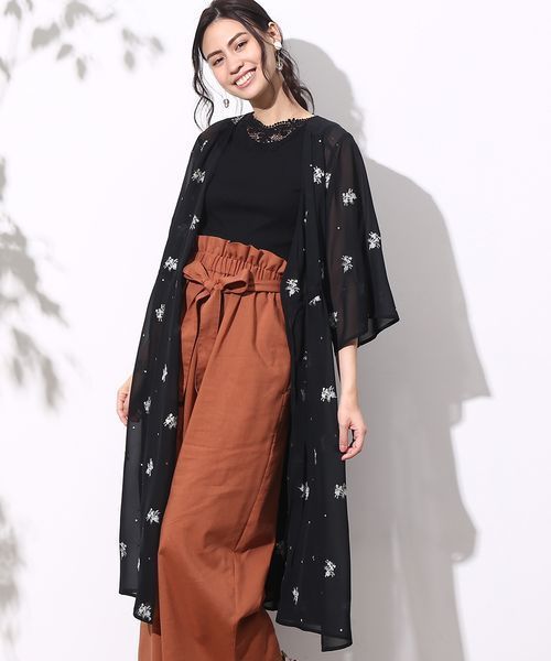 ROPE' PICNIC（ロペピクニック）の「フラワークロスステッチ刺繍ガウン（ワンピース・レディース・ブラック/イエロー/ホワイト・38）」の3枚目の写真