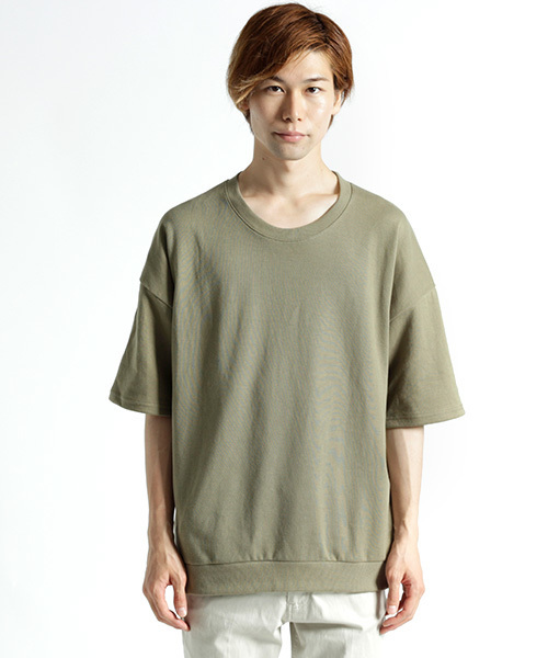 MONO-MART（モノマート）の「ドロップショルダーカラーリングスウェット/ライトオンス(1/2スリーブ)（スウェット・メンズ・チャコール/ベージュ/グレー/ホワイト/ダークネイビー/ピンク/ブラック/カーキ・FREE）」の9枚目の写真