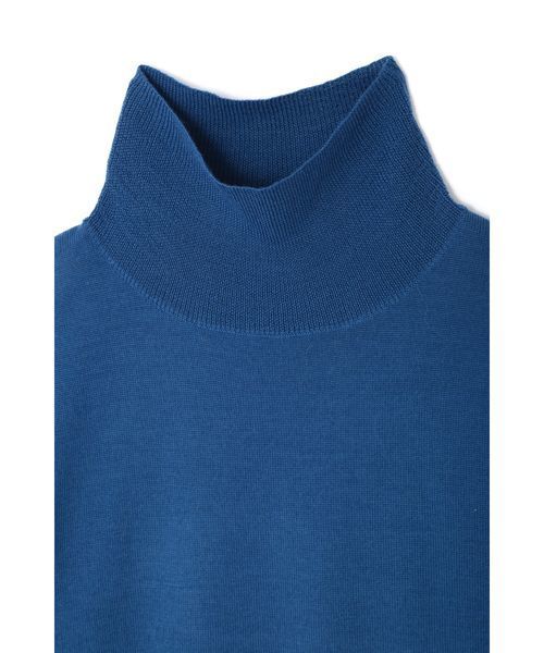 N.(N. Natural Beauty Basic)(エヌエヌナチュラルビューティーベーシック)の「ウールベーシックタートルニット(ニット/セーター・レディース・レッド/ブルー/ピンク/グレー/ブラック/ホワイト・MEDIUM)」の17枚目の写真